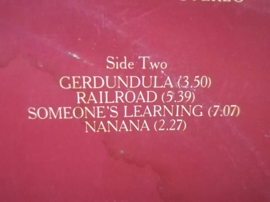 STATUS QUO (DOG OF TWO HEAD) - VINYL IN VERY GOOD CONDITION - SEE BELOW FOR INFO.