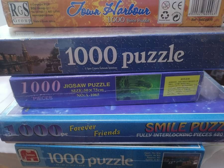 STILL SEALED,  5x PUZZLES (1000 PIECES EACH), BEAUTIFUL TITLES  - PLEASE READ BELOW.