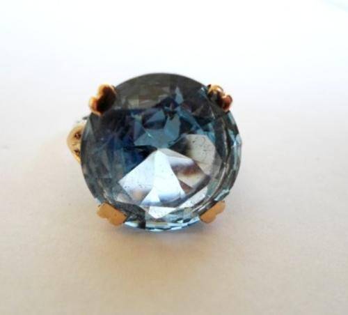 GORGEOUS!! LARGE VINTAGE 9ct ROSE GOLD & BLUE TOPAZ RING SIZE O 6.4gr GORGEOUS!! LARGE VINTAGE 9ct
