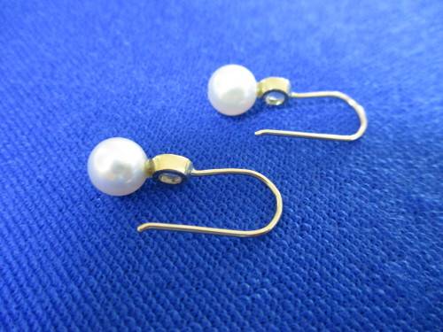 SOLID 9 CARAT GOLD GENUINE SEAWATER AKOYA OYSTER PEARL & TANZANITE EARRINGS 9CT!