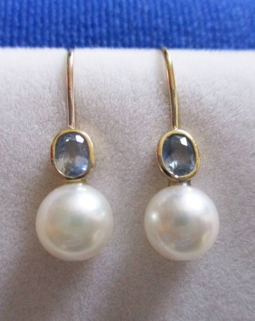 SOLID 9 CARAT GOLD GENUINE SEAWATER AKOYA OYSTER PEARL & TANZANITE EARRINGS 9CT!