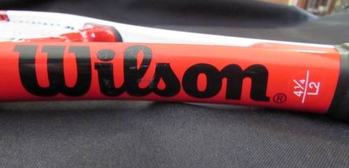Wilson Roger Federer 110 Power Strings Tennis Racket 4 1/4" Grip L2