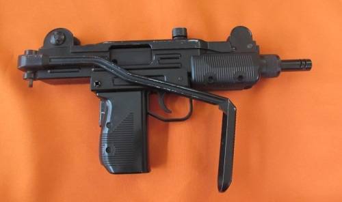 CYBERGUN - KWC MINI UZI BB GUN