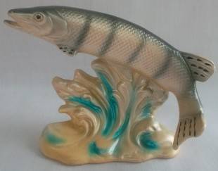 Beautiful Regency Ware Fish Ornament