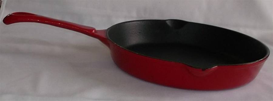Enamelled Cast Iron Eetrite Pan