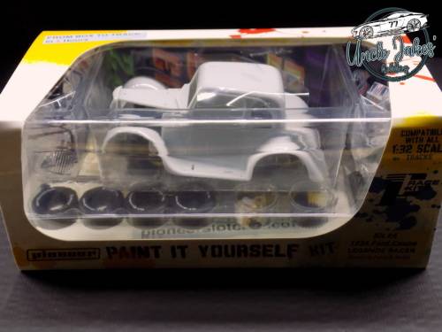 Pioneer Kit #4 - Legends Racer `34 Ford Coupe White Kit