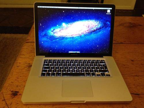 Macbook Pro 15" 2009 with Mountain Lion