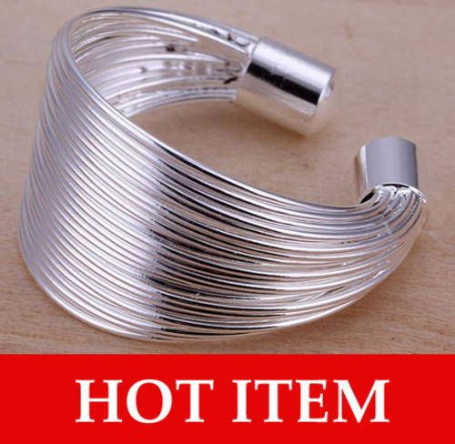 Gorgeous Silver Plated Ladies Fashion Ring***HOT*** Resizable!