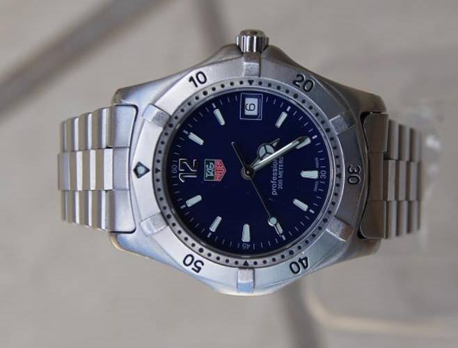 TAG HEUER PROFESSIONAL GENTS WATCH