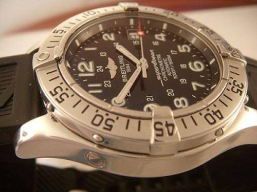 Breitling SUPEROCEAN  Chronometre  ( 2 MONTHS OLD)  AUTOMATIC  @@ NO RESERVES @@