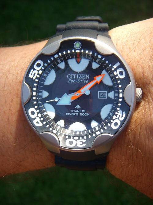 CITIZEN ECO DRIVE TITANIUM MENS SPORTS WATCH DEMO       @@@ NO RESERVES@@