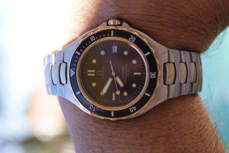 OMEGA SEAMASTER PROFESSIONAL 200M  NO RESERVES