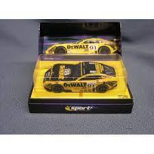 Scalextric TVR Tuscan 400R DEWALT LTD ED  Brand new Super low price  1/32 slot car