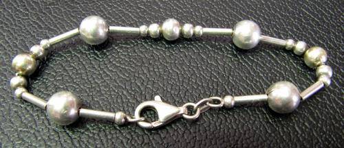 Sterling Silver 'Bobble Type' bracelet - 18cm