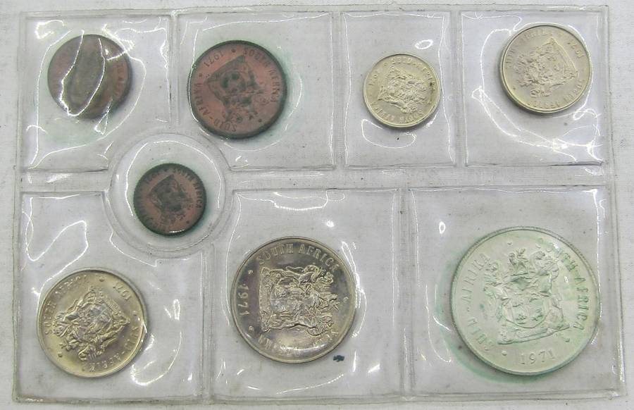 2 X1971 Republic of South Africa Mint  Set with SILVER RAND  unopened as issued
