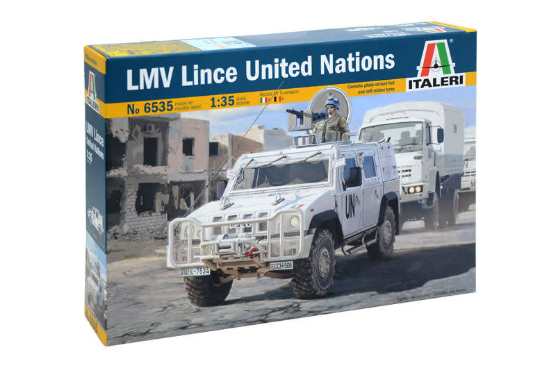 Italeri  1:35 LMV Lince  United Nations