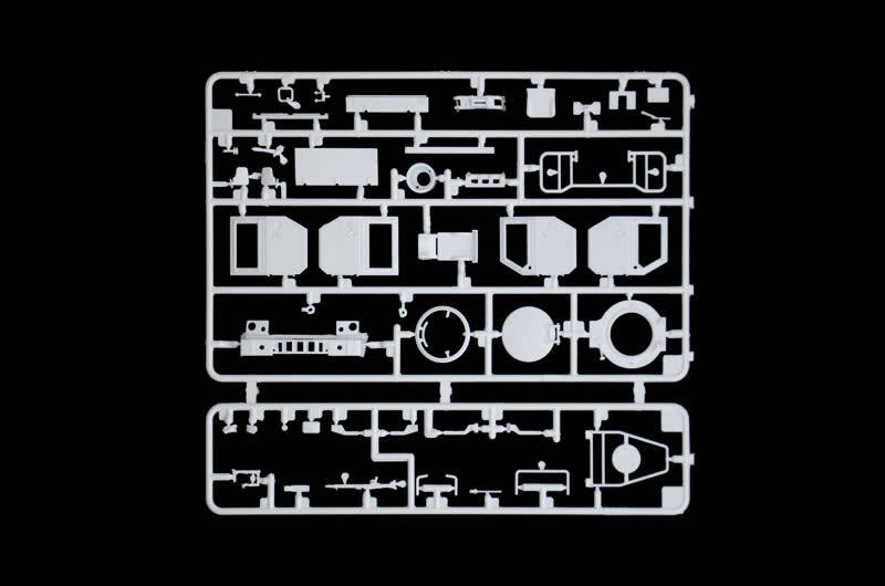 Italeri  1:35 LMV Lince  United Nations