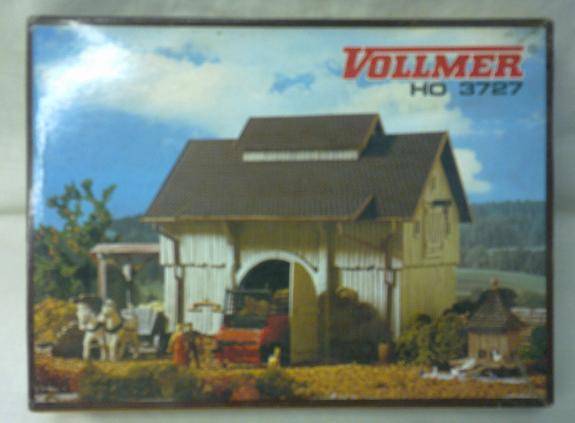 HO - Vollmer Barn kit #3727