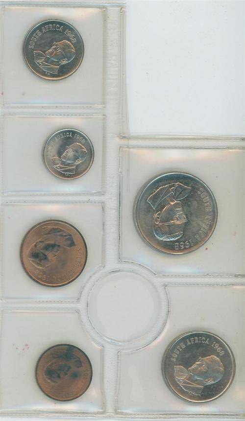1968 English Mint Set WITHOUT R1 / 50C VALUED @ R20 HERNS D196