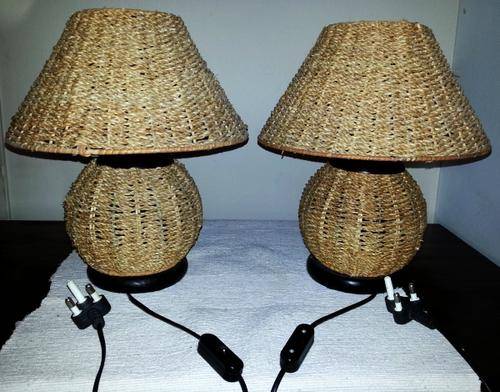Set of bedside lamps