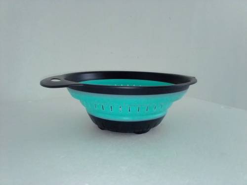 New Collapsible Colander/Strainer