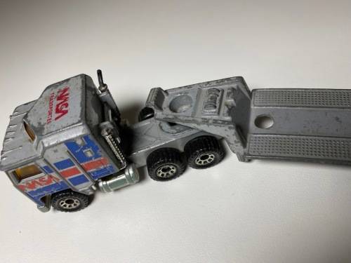 NASA Kenworth Transporter 1981 (Matchbox 1:90 - some damage)