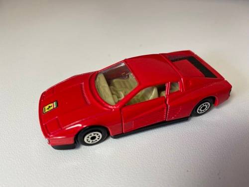 Ferrari Testarossa - 1988 (MC Toy)