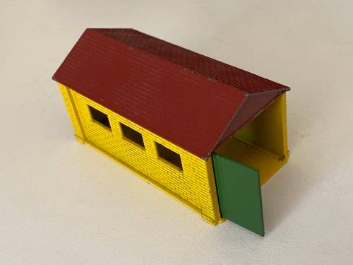 Vintage Garage no.3 (Matchbox Lesney - Made in England +/-1:66) - one door missing
