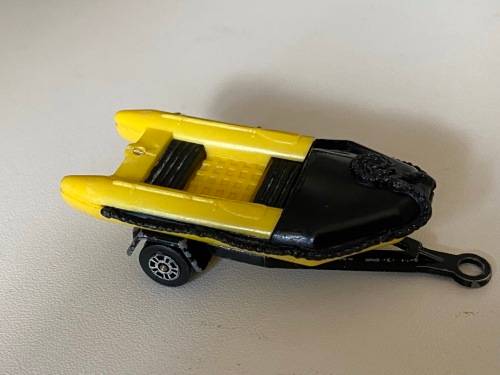 Boat with Trailer (Rare Corgi Junior - made in Gt. Britain +/-1:60)