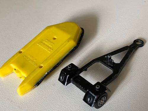 Boat with Trailer (Rare Corgi Junior - made in Gt. Britain +/-1:60)