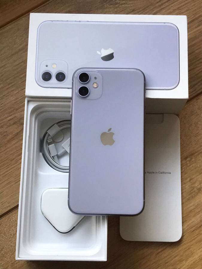 Apple iPhone 11 Purple - Unlocked - Good Condition