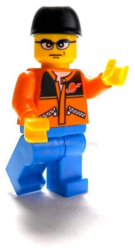 CITY SERIES / SPACE STATION CREW / OobaKool Minifigure