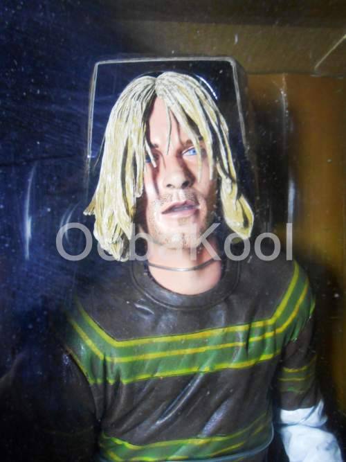 KURT COBAIN / NIRVANA / 18" 2007 EXTREMELY RARE COLLECTOR FIGURE WITH SOUND / NEW IN BOX / OobaKool
