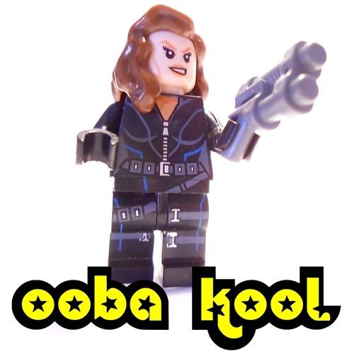 AVENGERS / BLACK WIDOW / COMBAT / OobaKool Minifigure