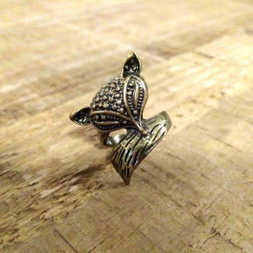 CLEARANCE SALE | Vintage Bronze Fox Ring with Wrap Around Tail Detail