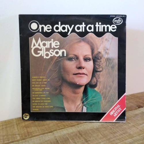 CLEARANCE VINYL SALE | Petula Clark + Francoise Hardy + Marie Gibson + Ruby Murray + Vera Lynn +More