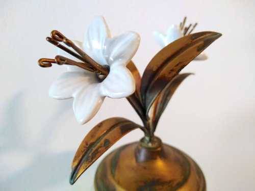 CLEARANCE SALE | Unbeatable Value | Stunning Vintage Floral Glass Jar and Condiments Set
