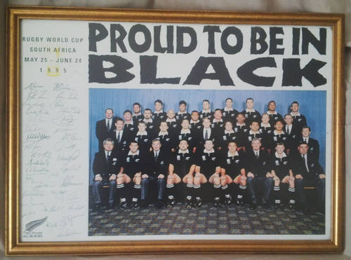 1995 RUGBY AUTOGRAPHED ALL BLACKS (HARD TO FIND - SEE LISTING)