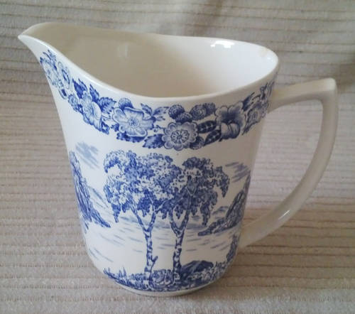 VINTAGE EGENSUND JUG