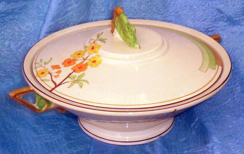 RARE VINTAGE (c1930) BURLEIGH WARE TUREEN - 23,5cm DIAMETER