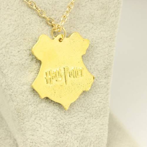 Harry Potter Hogwarts School of Witchcraft and Wizardry Badge Necklace - Style B