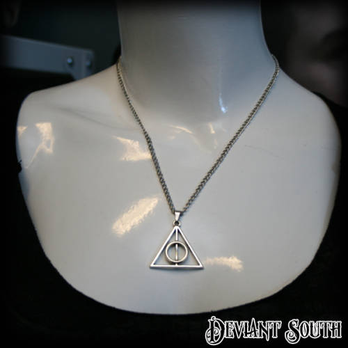 Harry Potter Deathly Hallows Non-Rotating Silver Necklace