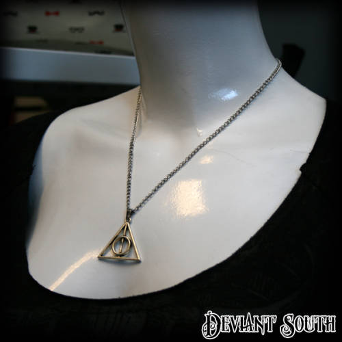 Harry Potter Deathly Hallows Non-Rotating Silver Necklace