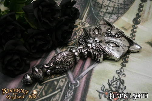 Alchemy Gothic V64 Sacred Cat Hand Mirror (Resin) 