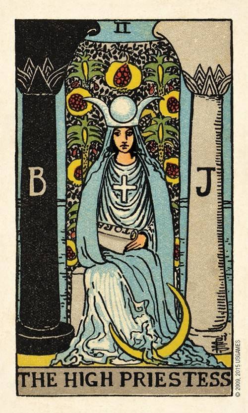Smith-Waite Centennial Tarot In Tin (pocket-sized deck)