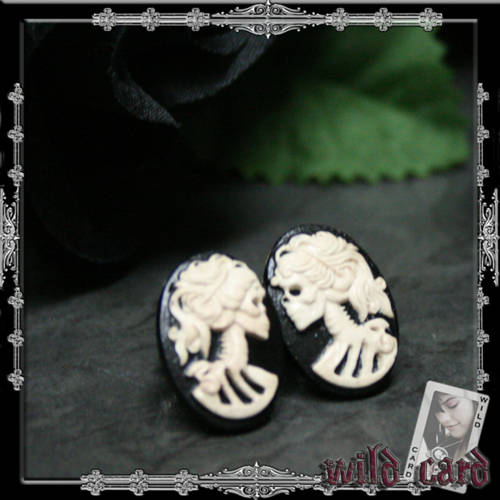 Madame Squelette "Lady Skeleton" Studs - Black & Ivory