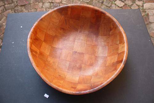 LARGE WOODEN BOWL - 450 MM DIAM. - 110 MM HIGH - PLEASE HAVE A LOOK