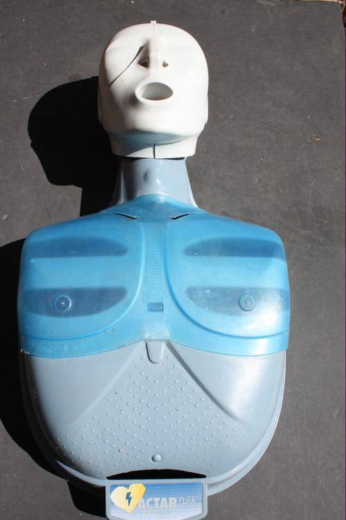 CPR - TRAINING PUPPET - ACTAR D - FIB