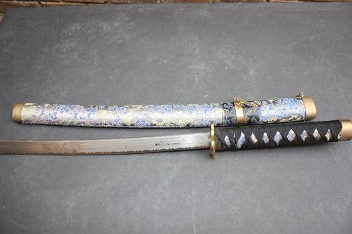 ORNAMENTAL PHANTASY SWORD - 580 MM LONG - PLEASE HAVE A LOOK