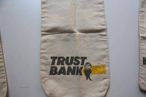 MONEY BAG - TRUST BANK - PLEASE HAVE A LOOK